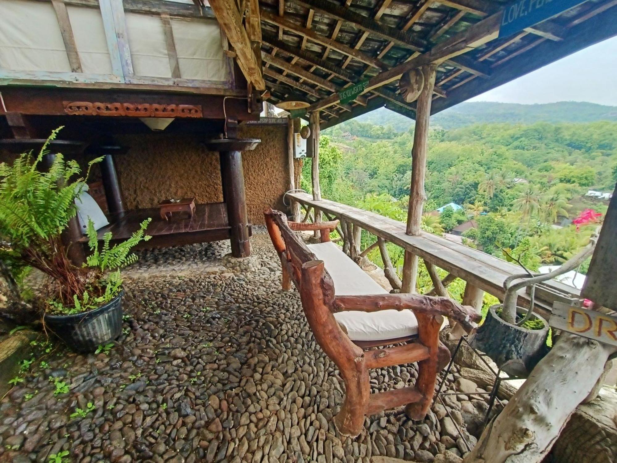 Отель Dream Hill Ловина Экстерьер фото